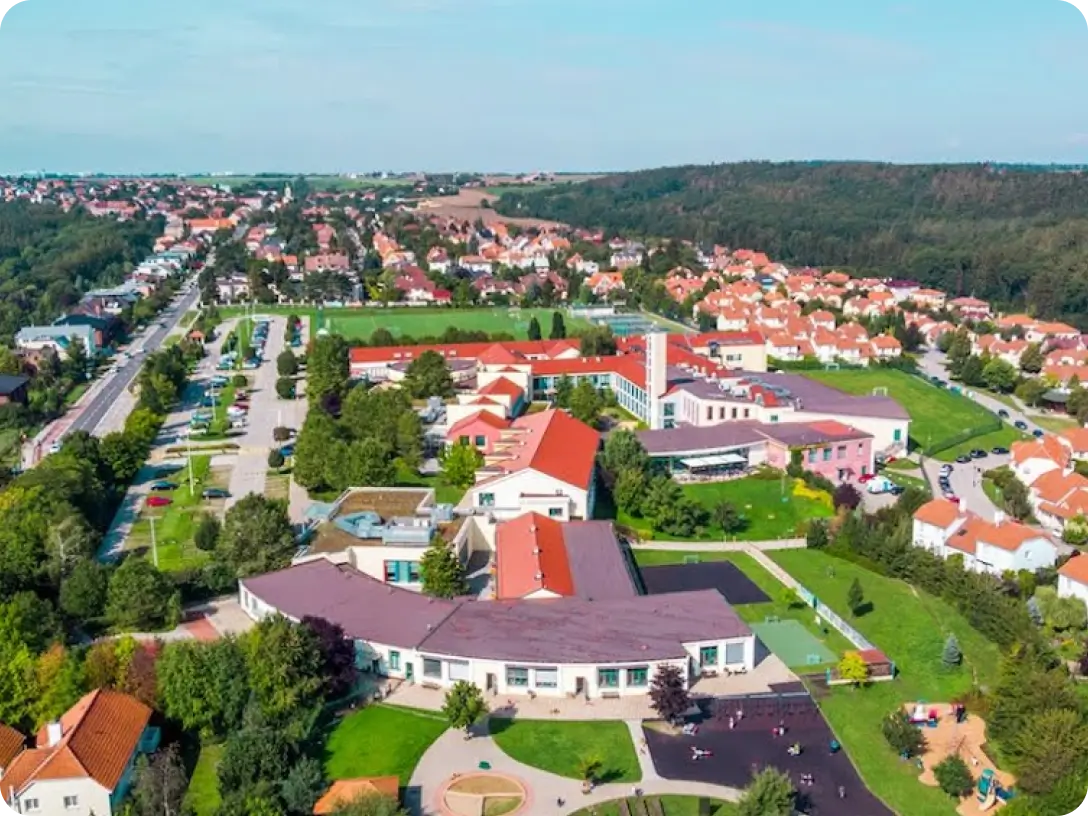 School Leaders Gather Around: Prague