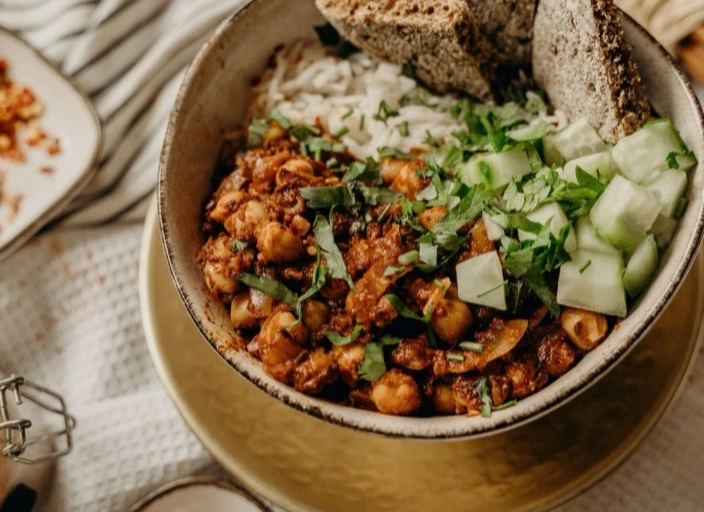 Persuading for a Sustainable Plate